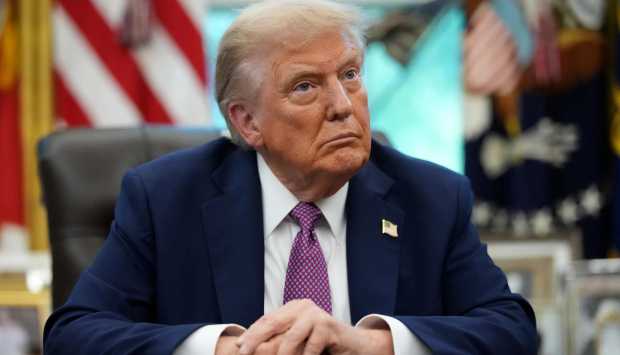 عاجل: بارود على برميل النفط.. صراع ترامب وإيران يشعل الاقتصاد العالمي (معلوماتي) | يلاخبر عاجل: بارود على برميل النفط.. صراع ترامب وإيران يشعل الاقتصاد العالمي (معلوماتي) | يلاخبر