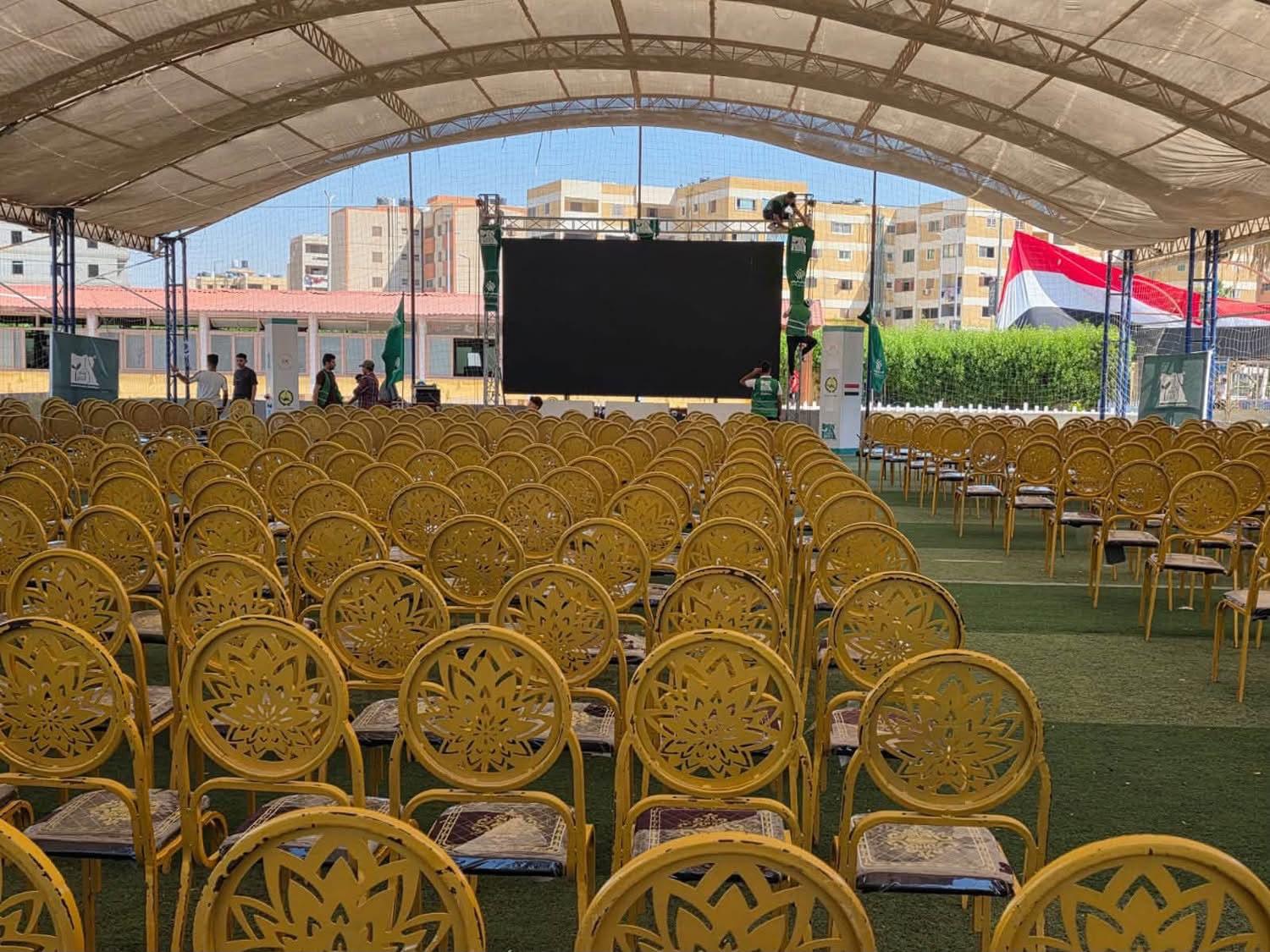 شمال سيناء تخصص 35 شاشة عملاقة لمتابعة مباراة مصر والأرجنتين