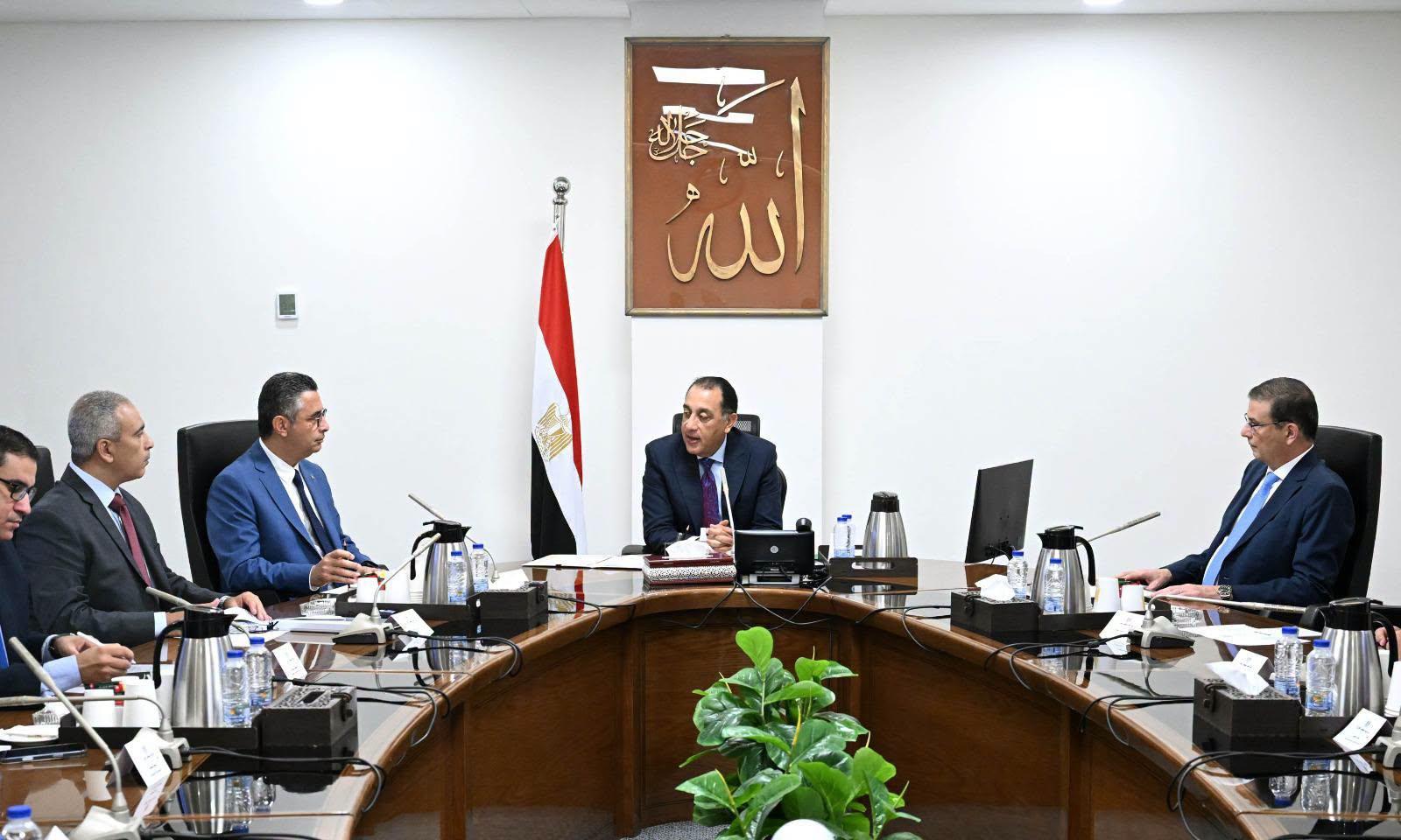 اجتماع رئيس مجلس الوزراء