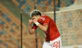 إمام عاشور يلجأ لمدير الكرة الأهلي بالأهلي للمشاركة في المباريات