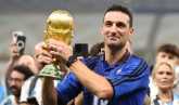 سكالوني يقترب من تجديد عقده لتدريب منتخب الأرجنتين حتى 2030