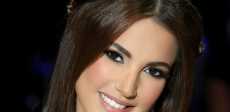 الفنانة درة