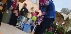 طالبة الحضن
