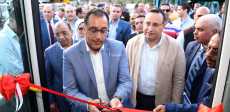 رئيس الوزراء يدشن 15 أتوبيسا كهربائيا بالاسكندرية
