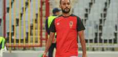 حسام عاشور
