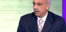 الدكتور أشرف عمر