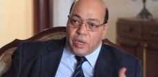شاكر عبدالحميد