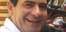 عزت القمحاوى