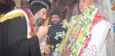 أسقف الوادى الجديد يرأس صلاة اليوم الأول من نهضة العذراء مريم