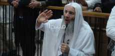 محمد حسان يدلى بشهادته أمام المحكمة