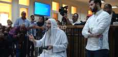 محمد حسان يدلى بشهادته أمام المحكمة