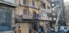 إزالة شرفتى عقار فى الإسكندرية