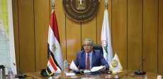 وزير القوى العاملة حسن شحاتة