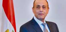الفريق محمد عباس حلمى وزير الطيران المدنى