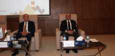 اجتماع وزير التموين