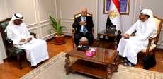 الوزير يبحث مع وفد إماراتي
