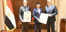 وزير الشباب والرياضة يستقبل وفدا رسميا من هولندا
