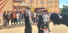 توافد أهالي شمال سيناء على لجان الاقتراع
