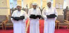 رهبنة ثلاثة من طالبي الرهبنة