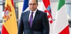 السفير أحمد أبو زيد