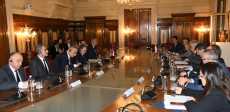 وزير الداخلية يختتم زيارة رسمية لإيطاليا لتعزيز التعاون الأمني