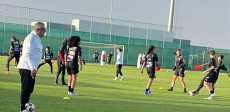 منتخب الكرة النسائية يواصل استعداداته