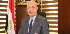 الطيار وائل النشار رئيس المصرية للمطارات