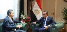 وزير الصحة خلال اللقاء