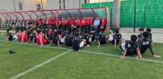 وليد درويش مع لاعبي منتخب الناشئين
