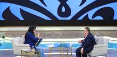 معكم منى الشاذلي