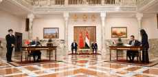 السيسي وشي جينبينج يشهدان توقيع اتفاقيات مشتركة