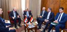 اجتماع وزير الخارجية