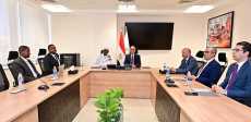 خلال الاجتماع
