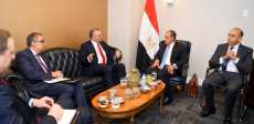 لقاء وزير الخارجية ومستشار ترامب