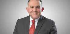 عمر رضوان رئيس البورصة