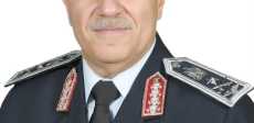 قائد القوات الجوية الفريق عمرو عبد الرحمن صقر