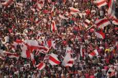 بالأسماء.. أمن الدولة تحقق مع 13 مشجعا من الزمالك بتهمة الأخونة