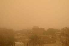 بسبب العواصف.. إغلاق الطريق الصحراوى بالمنيا