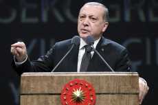 أردوغان يعنف صحفيا فرنسيا: «اسأل واشنطن»!
