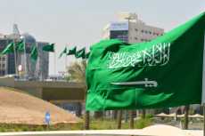 السعودية ترفع أسعار البنزين