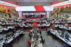 فضيحة «الرواتب» تجبر BBC على خفض أجور 4 صحفيين