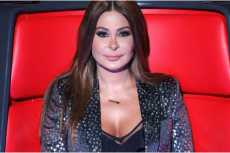 فيديو| إليسا تحاول إقناع تونسى بالانضمام لها: بضعف قدام الشباب الحلو