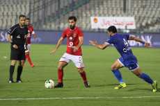 فيديو| مدرب لوس أنجلوس الأمريكى ينفى التفاوض مع عبدالله السعيد