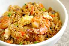 طريقة عمل الأرز بالجمبرى والكاليمارى