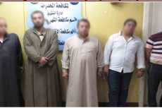 شاهد .. الداخلية تداهم مصنعا للمخدرات داخل فيلا بأشمون
