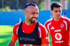 الأهلي يؤجل حسم ملف تجديد عقد أفشة