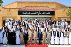 القوات المسلحة تنظم عددا من اللقاءات مع شيوخ وعواقل سيناء ومطروح