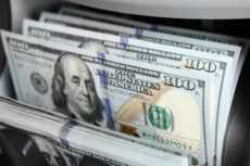 سعر الدولار اليوم في البنوك.. الأخضر يتحرك صعودًا أمام الجنيه