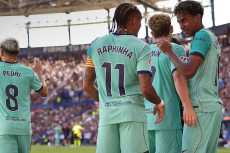 برشلونة يعبر ليفانتي برباعية ويعتلي صدارة الدوري الإسباني (فيديو)