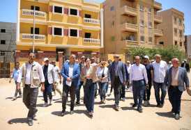 خلال جولتها في بدر.. وزيرة الإسكان تعلن جاهزية 18 ألف وحدة سكنية للعاملين بالدولة (فيديو)